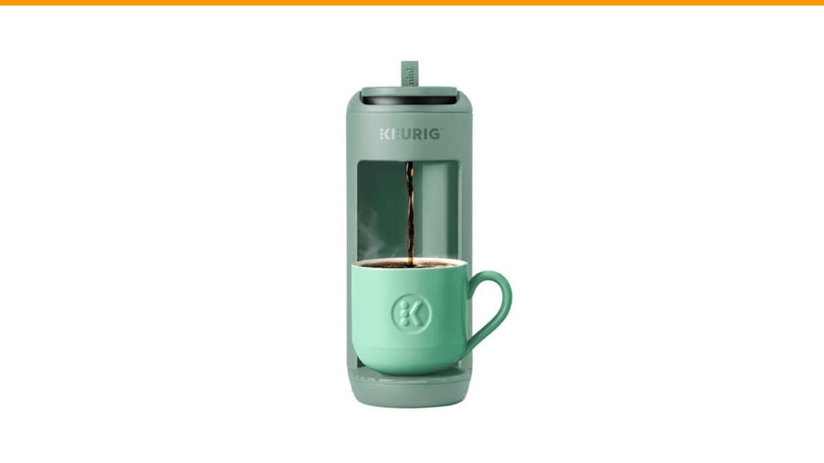 how much electricity does a 12 cup coffee maker use