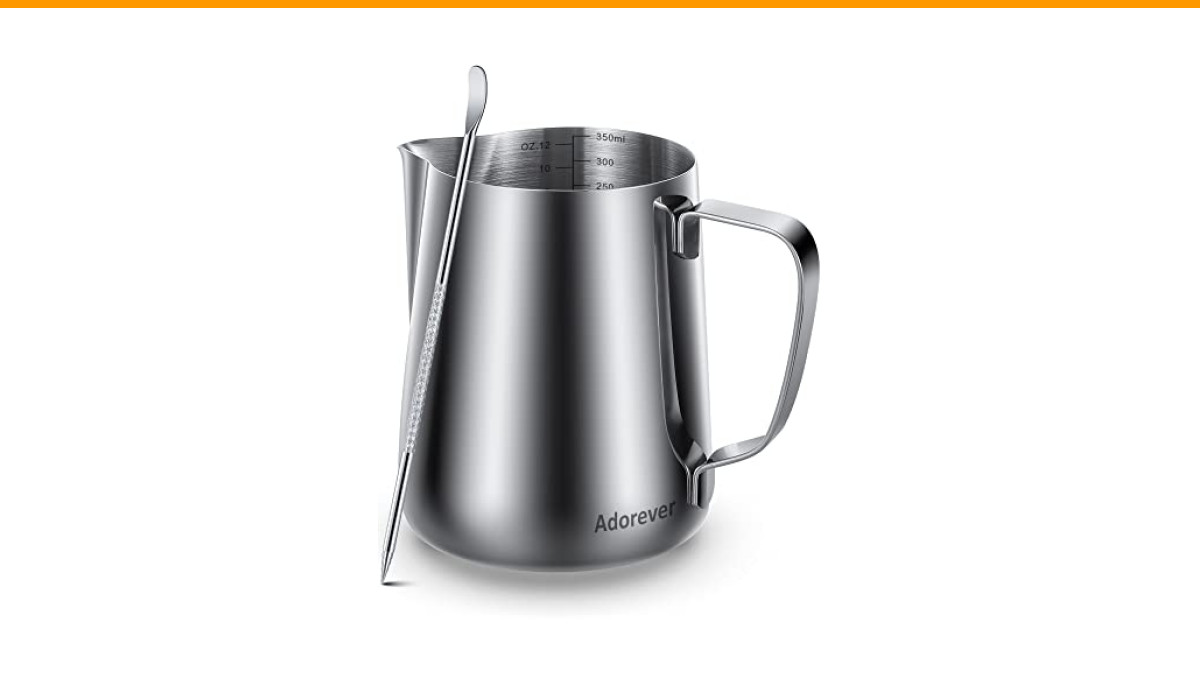 how to choose a milk frothing pitcher